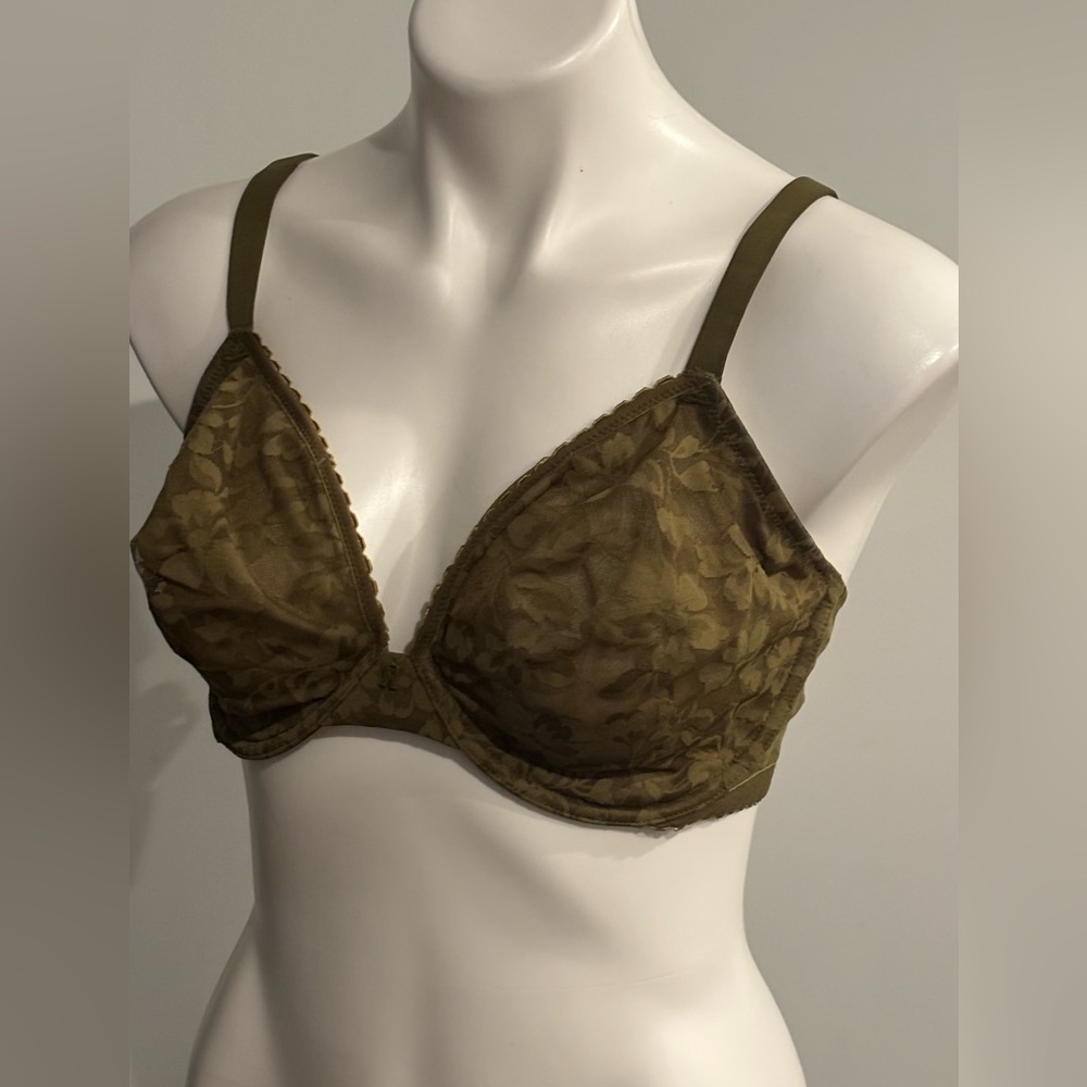 Savage X Fenty Military Olive Green Lace Underwire Bra 38 DDD NWT
